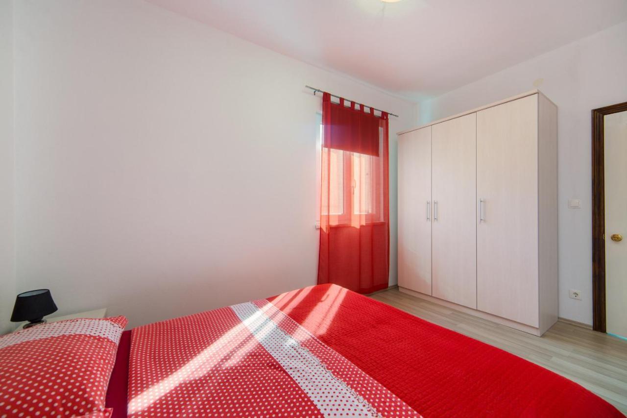 בריסט Apartments Color מראה חיצוני תמונה