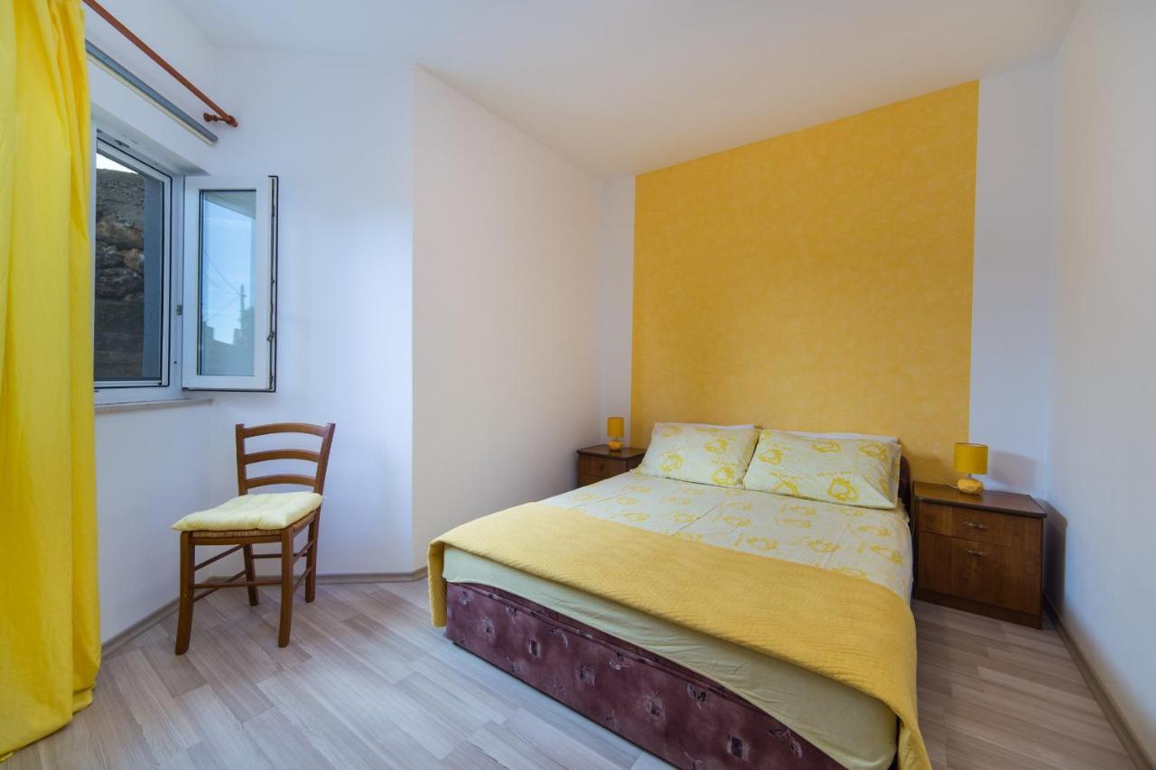 בריסט Apartments Color מראה חיצוני תמונה